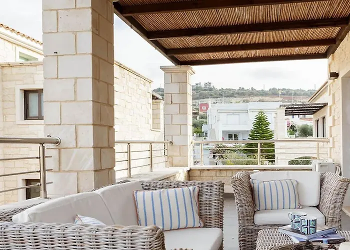 Contemporary Maisonette With Sea View Roof Terrace * ヘルソニソス