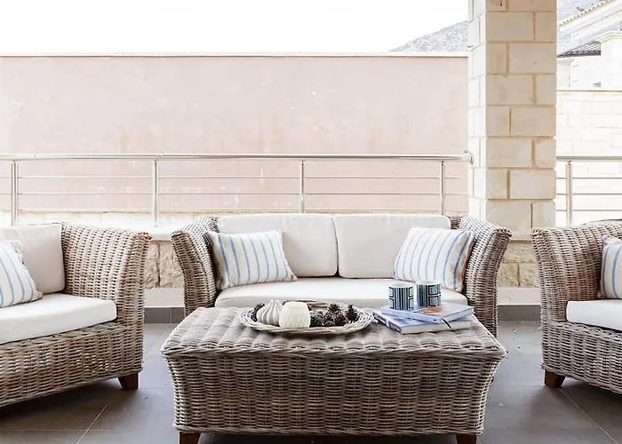 Apartament Contemporary Maisonette With Sea View Roof Terrace