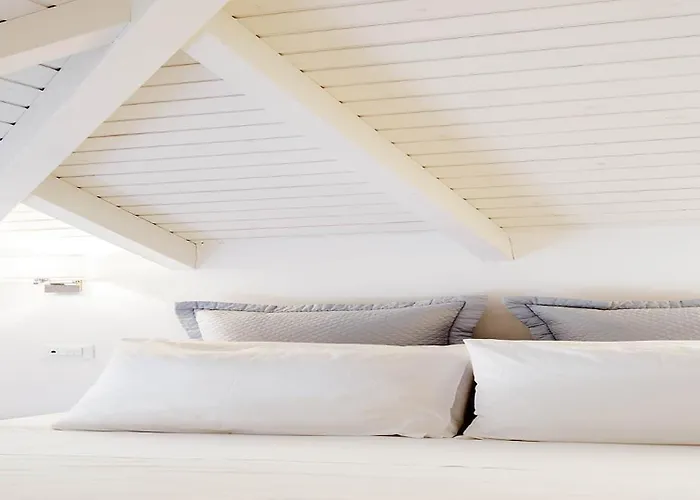 Contemporary Maisonette With Sea View Roof Terrace * Hersonissos (Crete)