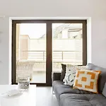 Contemporary Maisonette With Sea View Roof Terrace *