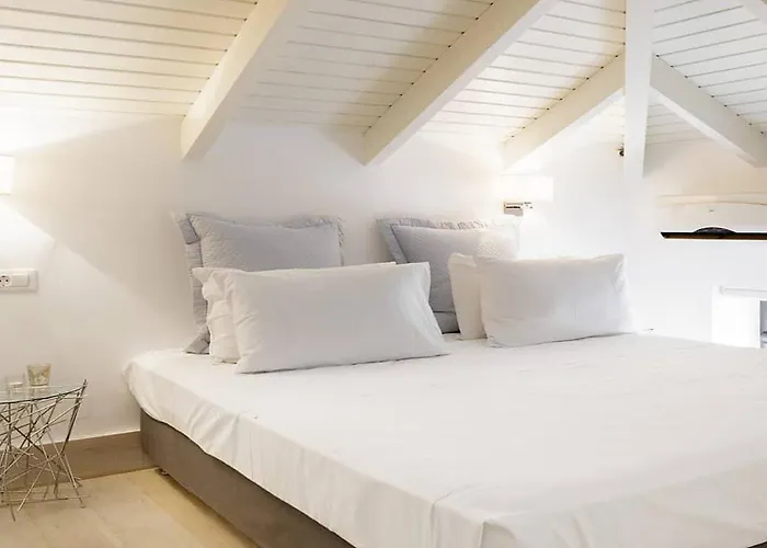 Apartment Contemporary Maisonette With Sea View Roof Terrace