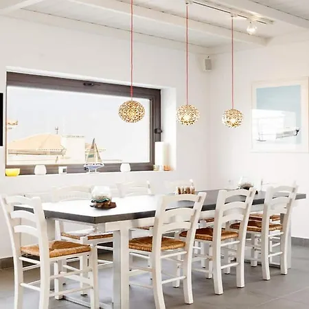 Contemporary Maisonette With Sea View Roof Terrace * Herszonisszosz