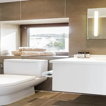 Contemporary Maisonette With Sea View Roof Terrace Apartman