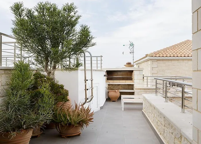 Διαμέρισμα Contemporary Maisonette With Sea View Roof Terrace Χερσόνησος