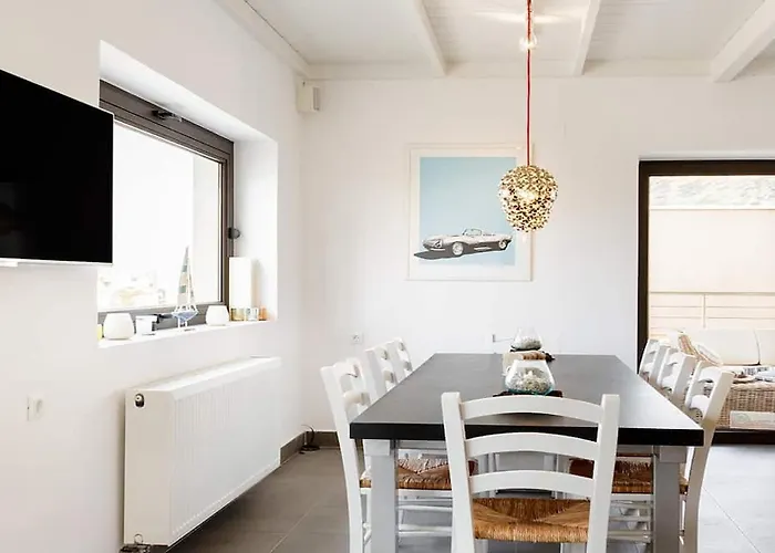 Contemporary Maisonette With Sea View Roof Terrace Διαμέρισμα